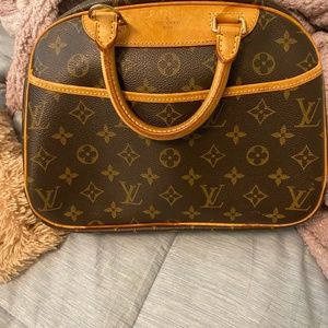 Louis Vuitton Trouville handbag